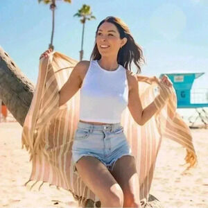 NWT Rays for Days Beach Cover Upsize one size 081-E